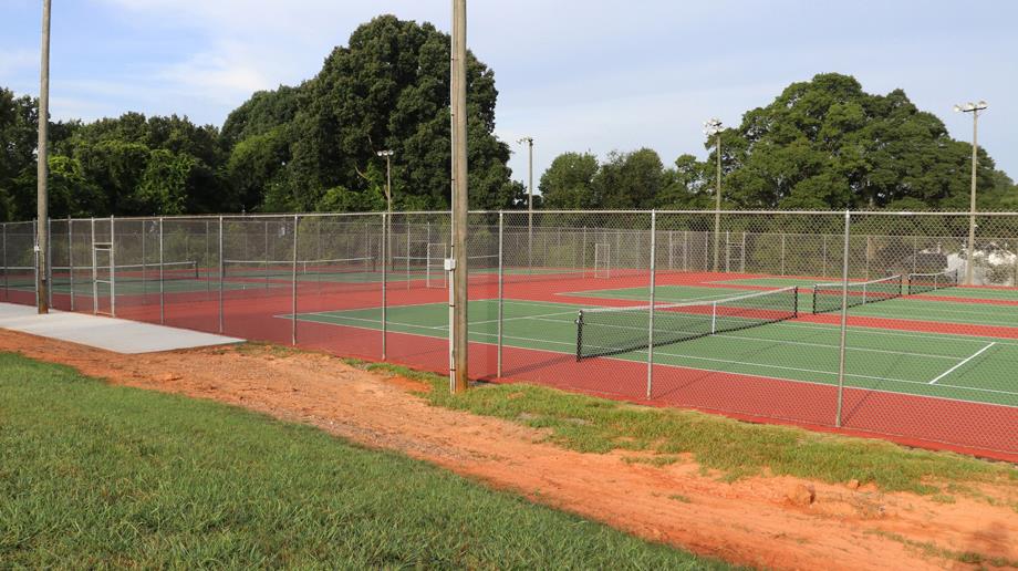 South Point High School Tennis Courts